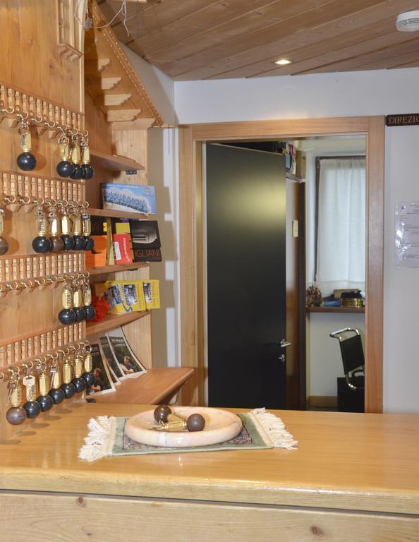Hotel Martinella Folgaria Luaran gambar